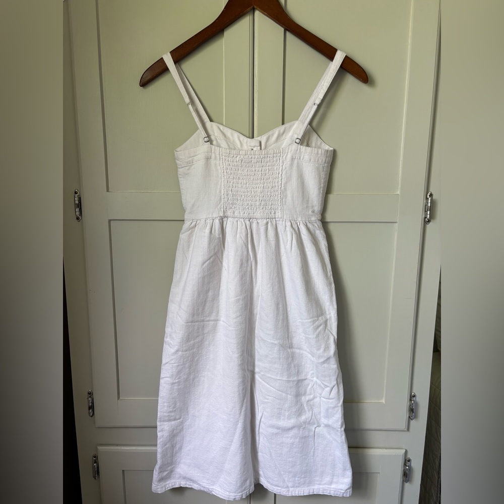 Abercrombie White Button-Down Sundress - Picture 2 of 4